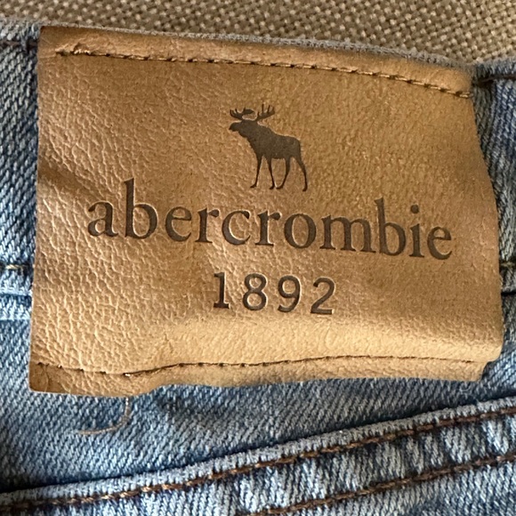Abercrombie kids blue jeans shorts size 5/6 - Picture 4 of 4